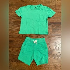 H&M Kids Green Unisex Shorts Set Size 3-4